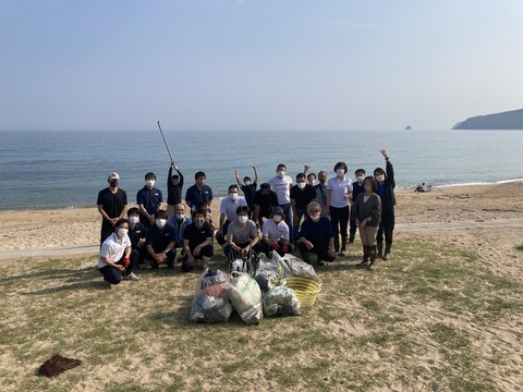 A8518D8F-132A-445E-8184-234FD823881F