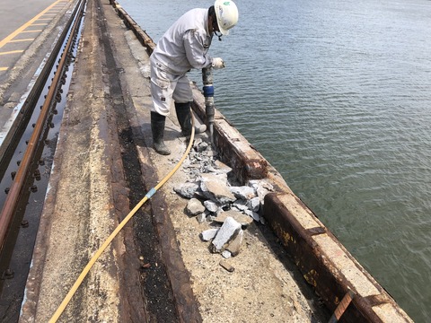 221914A2-B383-4DEA-A97D-66184E288649