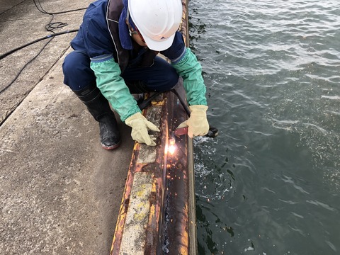 BCA57BAE-CE1D-4B73-B75C-BA70DCC3E66B